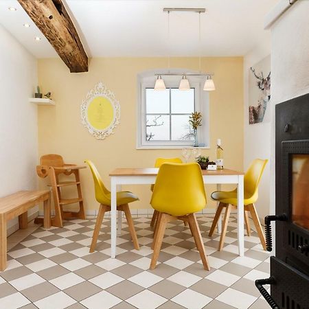Auszeit-Eifel Eifelhaus "Burgass 1807" Sauna & Badezuber Willwerscheid エクステリア 写真