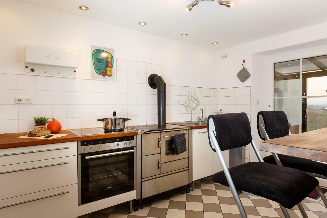 Auszeit-Eifel Eifelhaus "Burgass 1807" Sauna & Badezuber Willwerscheid エクステリア 写真