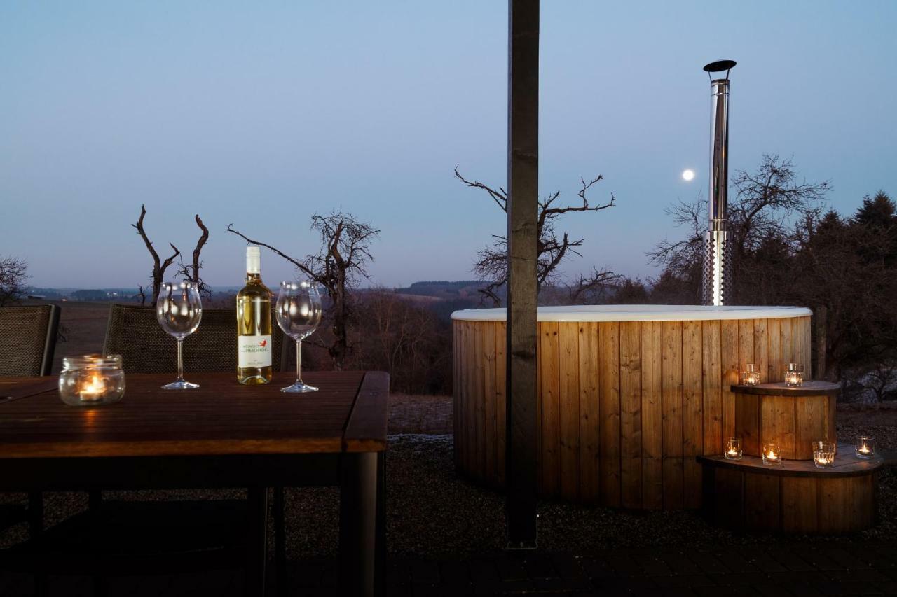 Auszeit-Eifel Eifelhaus "Burgass 1807" Sauna & Badezuber Willwerscheid エクステリア 写真